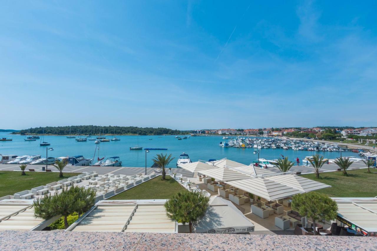 Apartments Riva Медулин Экстерьер фото